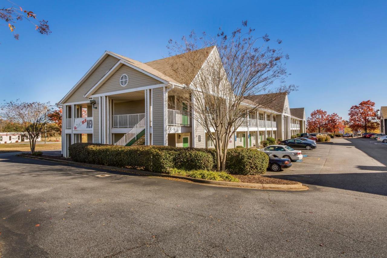 Hometowne Studios By Red Roof Spartanburg - Asheville Highway Southern Shops エクステリア 写真